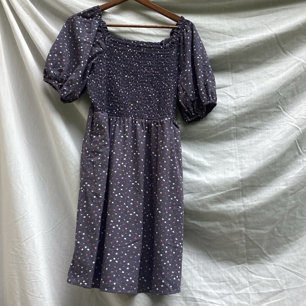 Universal Thread gray floral mini sundress with elastic smocking,size small